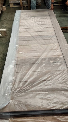 [123A6O520149SD308002000] ประตูเรดวู้ด โมนาลายหน้าบาน5 ร่องตรง ขอบ 5 STANDARD 30x800x2000