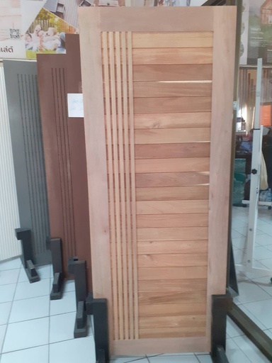 [12323QS14401NT328002000] ประตูไม้จริงชาเล่ต์ รุ่น Eco-Safe ลาย Muji03 ฟักนอนตีระแนง เกรดNatural ไม่ทำสี 35x800x2000