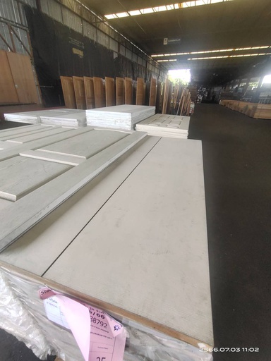 [127926100101SD357002000] ประตู HDF แบบเรียบลายตรง โครงสแตนดาร์ด เซาะร่องแบบ B 35x700x2000